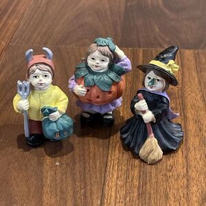 Vintage Halloween Ceramic Trick or Treat Kids Witch Pumpkin Devil 3" Figures Set